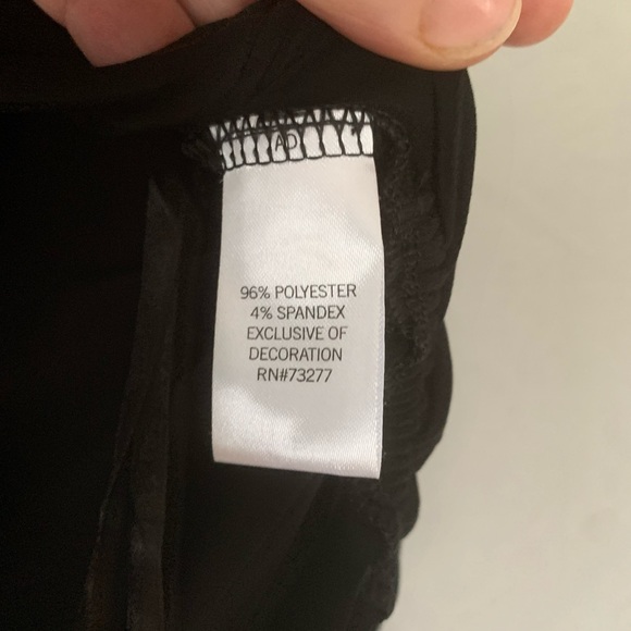 Apt. 9 Black Cap Sleeve Top Size Large - Picture 6 of 7